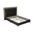 **Moderne Boxspringbed met LED-verlichting en Stijlvolle Hoofdbord**